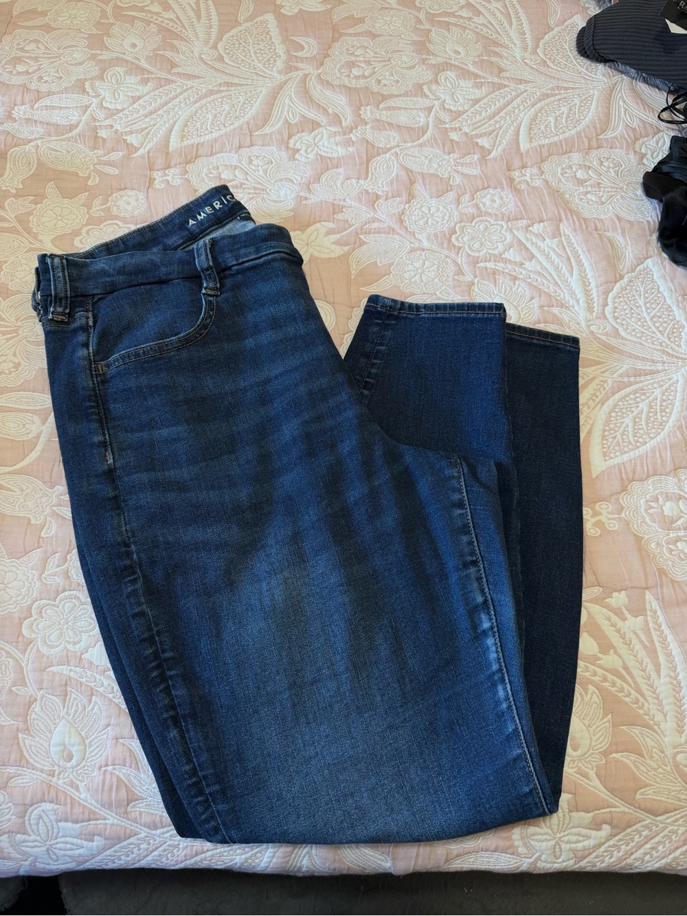 American Eagle Outfitters Indigo Blue Women's Skinny Jeans